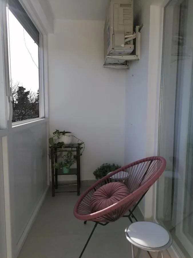 דירות פולה Sunny Spot